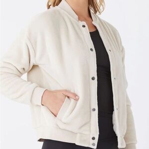 LYNETTE SHERPA BOMBER JACKET EUC